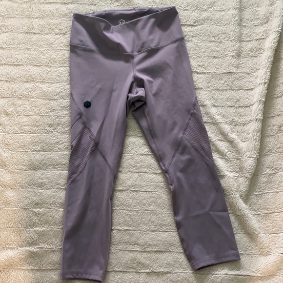 Under Armour Heat Gear 3/4 Legging - Picture 1 of 4